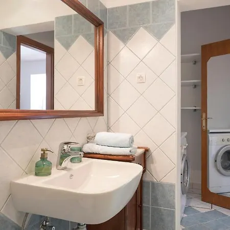 Komfort Apartma Ob Parenzani - Paremzana Confort Lägenhet *